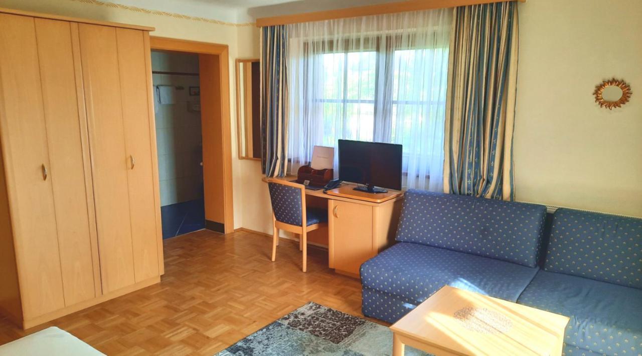 Garten - Hotel Sallerhof Grödig Екстериор снимка