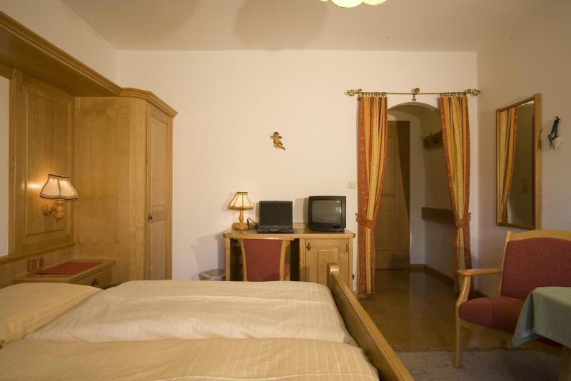 Garten - Hotel Sallerhof Grödig Екстериор снимка