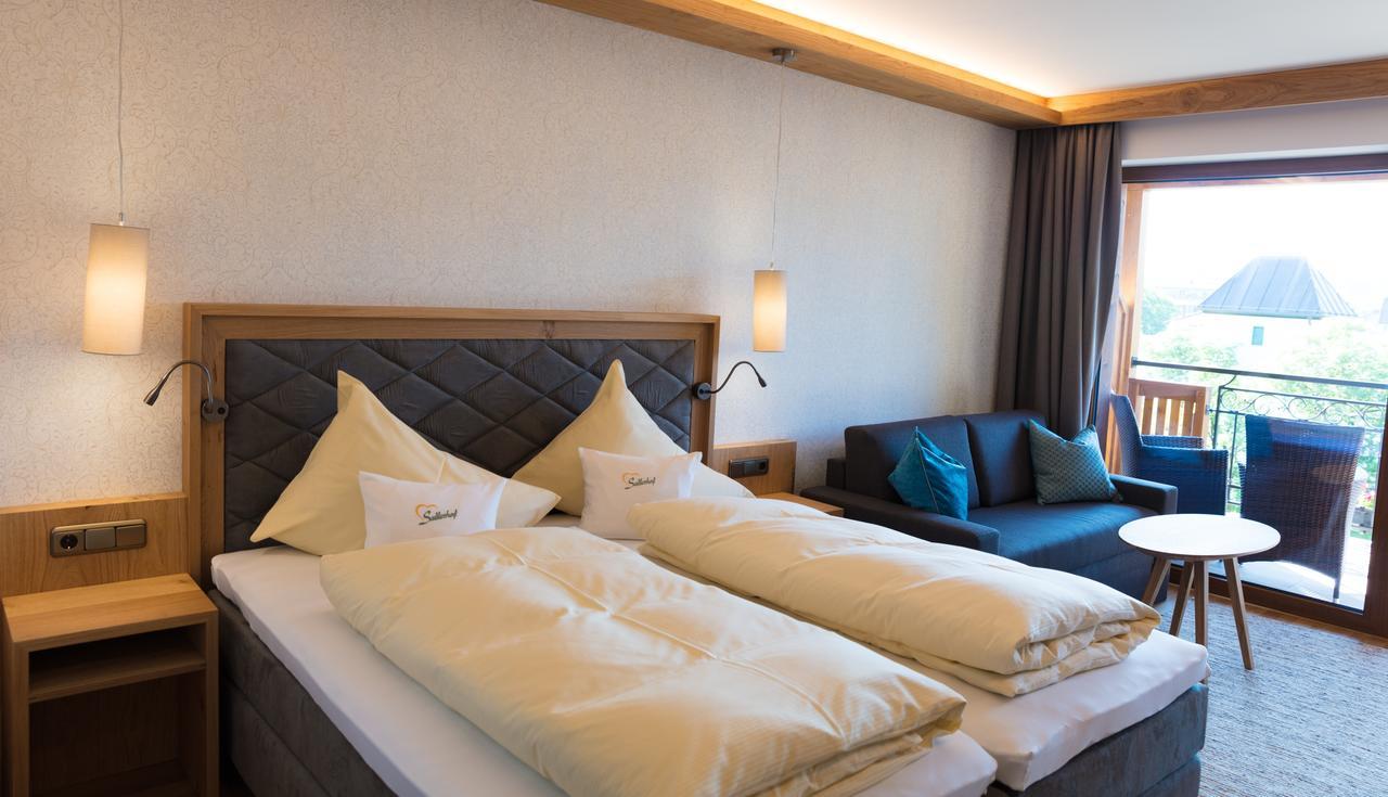 Garten - Hotel Sallerhof Grödig Екстериор снимка