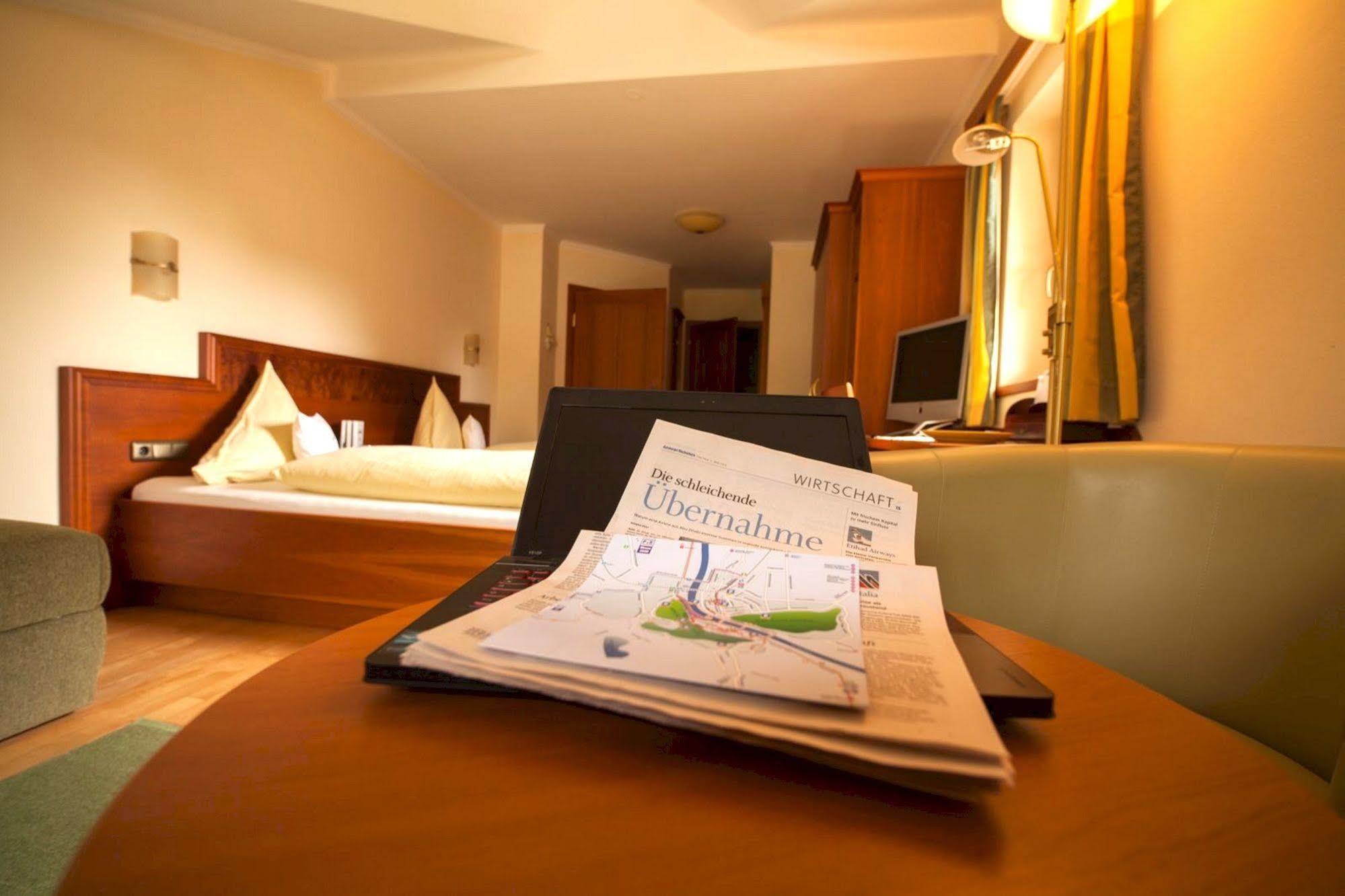 Garten - Hotel Sallerhof Grödig Екстериор снимка